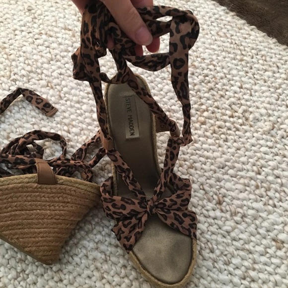 Steve madden cheetah wedges - Picture 3 of 4